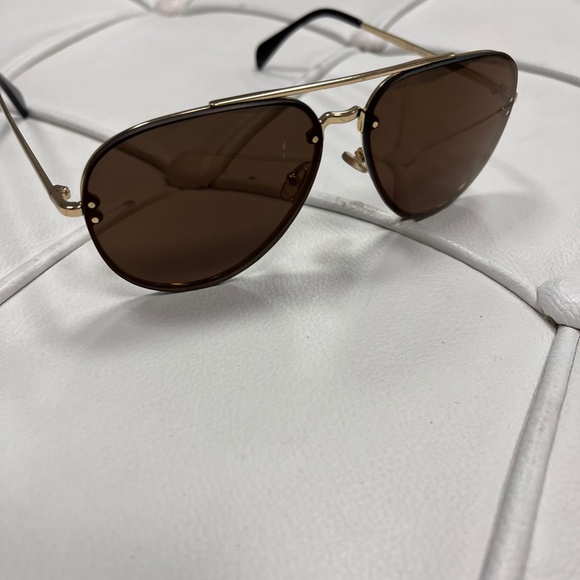 A BEAUTIFUL CELINE SUNGLASSES c41391/s - Picture 5 of 5